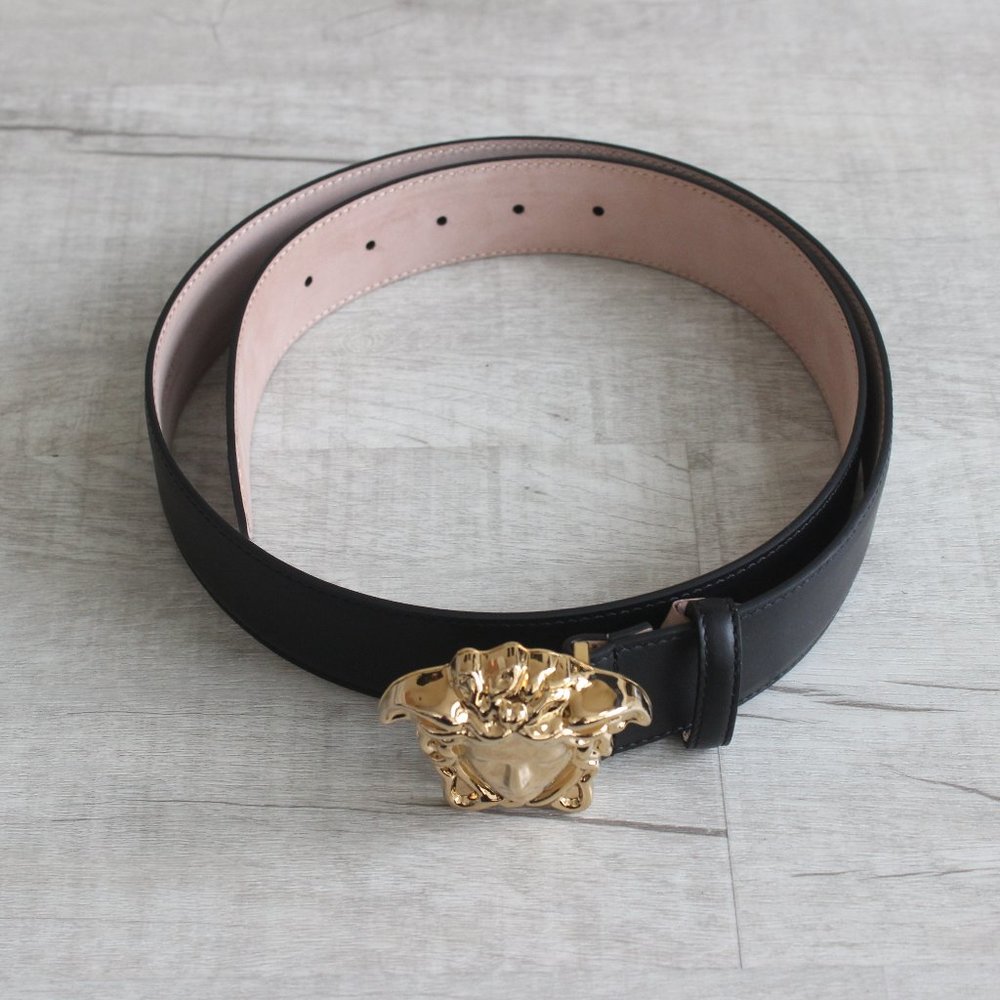 MENS VERSACE LEATHER BLACK BELT - MEDUSA GOLD TONE BUCKLE 116CM LONG